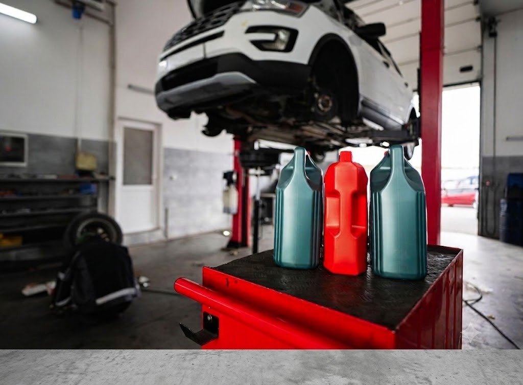 Automotive lubrication workshop equipment
