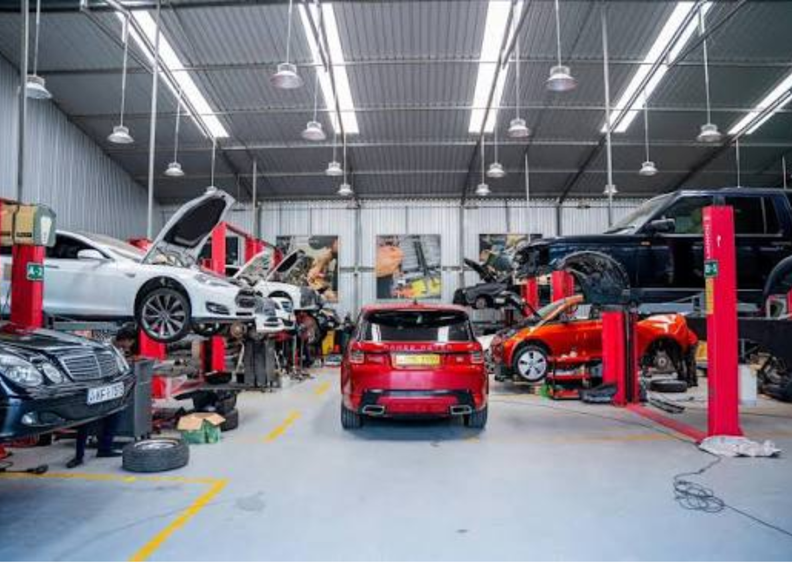 Car wash and automotive workshop equipment service