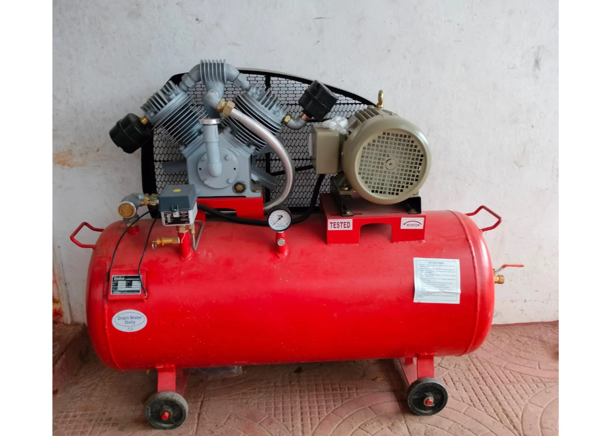 Automotive workshop machinery